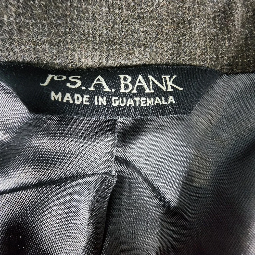 Jos. A. Bank this jos